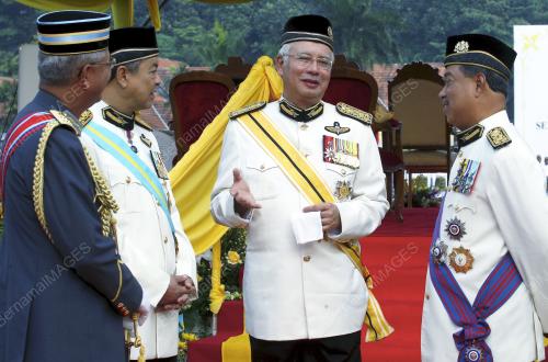 HARI KEPUTERAAN AGONG