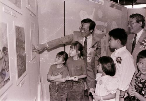 DR LEO MICHAEL TOYAD (TIMB MENTERI PENDIDIKAN)