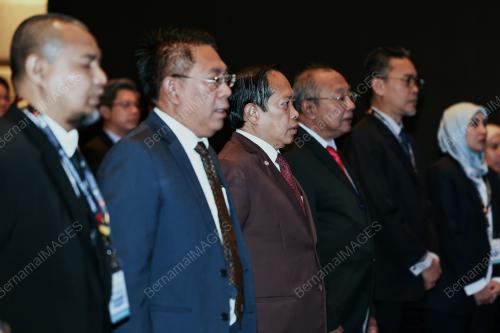 DATUK SERI AHMAD MASLAN