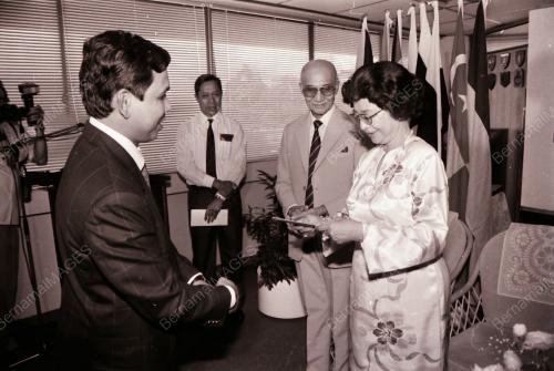 DATIN SERI DR SITI HASMAH