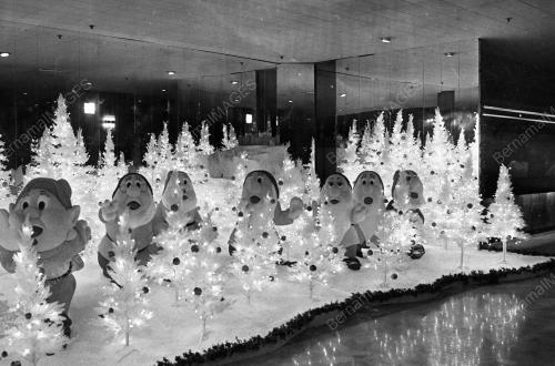KL01_05032019_SUASANA_KRISMAS