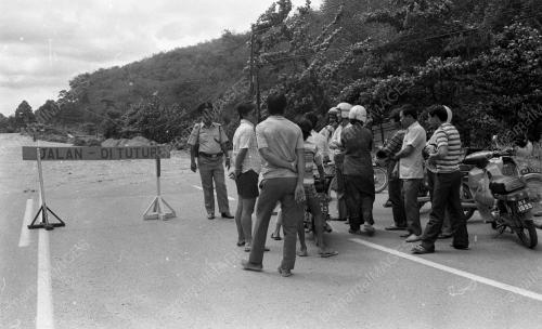 KL01_05032019_TANAH_RUNTUH