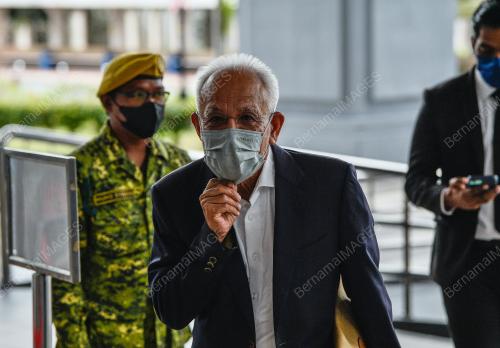 TAN SRI SHAHRIR AB SAMAD