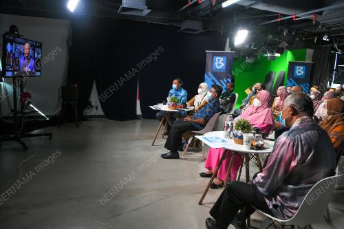 AMANAT TAHUN BARU 2022 MENTERI KKMM