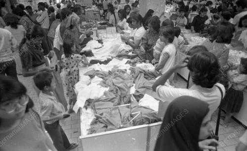 KL01_06022015_BELI_PAKAIAN