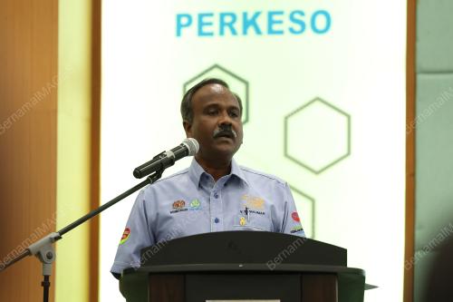 V SIVAKUMAR