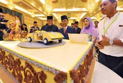 KL01_06062014_AGONG