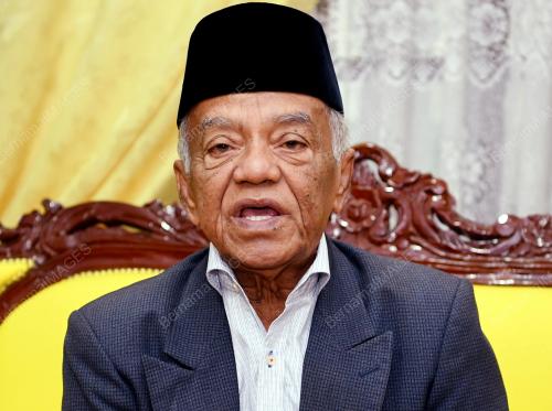 DATUK MUHAMAD SHARIP OTHMAN