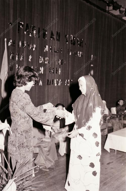 DATIN PADUKA RAFIDAH AZIZ