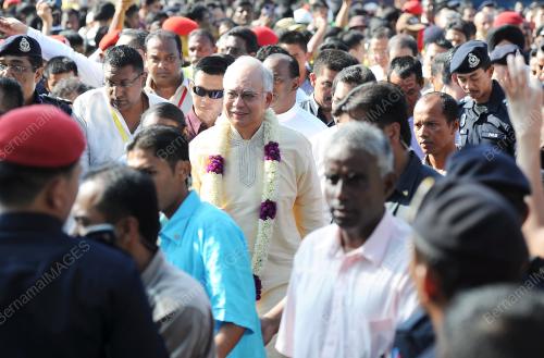 KL01_07022012_THAIPUSAM