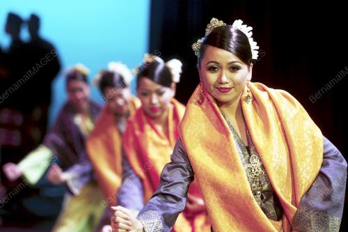 MAIN ZAPIN