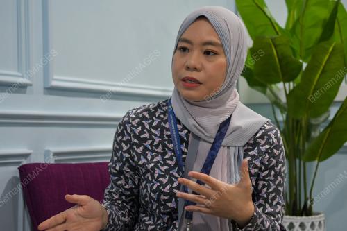 DR NURNAWWAR ARPAAII