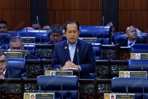 DATUK SERI AHMAD MASLAN