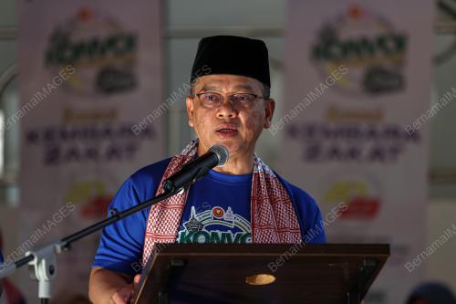 DATUK DR MOHD NA'IM MOKHTAR