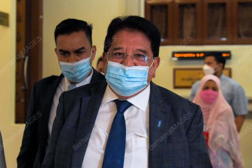 DATUK SERI TENGKU ADNAN TENGKU MANSOR 