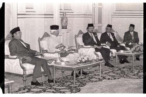 Agong Mengadap YDP Melaka