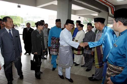 DR RAIS YATIM