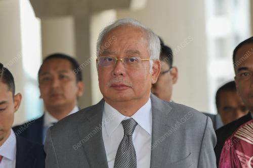DATUK SERI NAJIB TUN RAZAK
