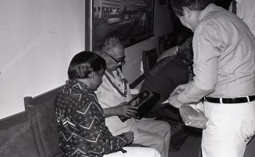 TUNKU ABDUL RAHMAN