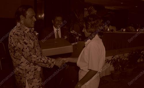 KL01_080490_SRI_MURUGAN