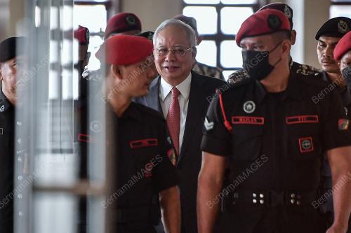 DATUK SERI NAJIB TUN RAZAK