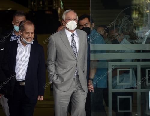 DATUK SERI NAJIB TUN RAZAK