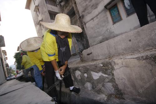KL01_08072014_DENGGI
