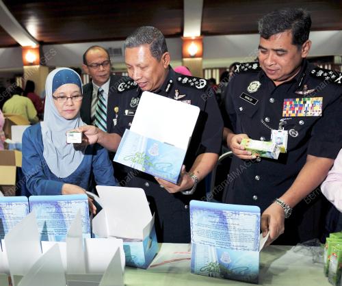 KL01_08082012_PDRM_KUIH