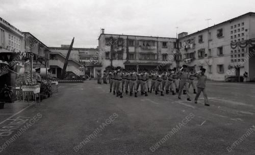 BOMBA