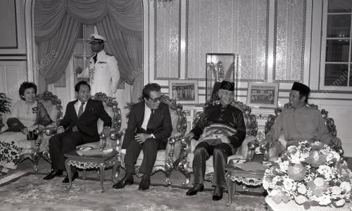 KL01_09012015_PENGURNIAAN_BINTANG