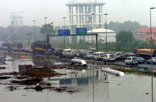 FENOMENA AIR PASANG BESAR