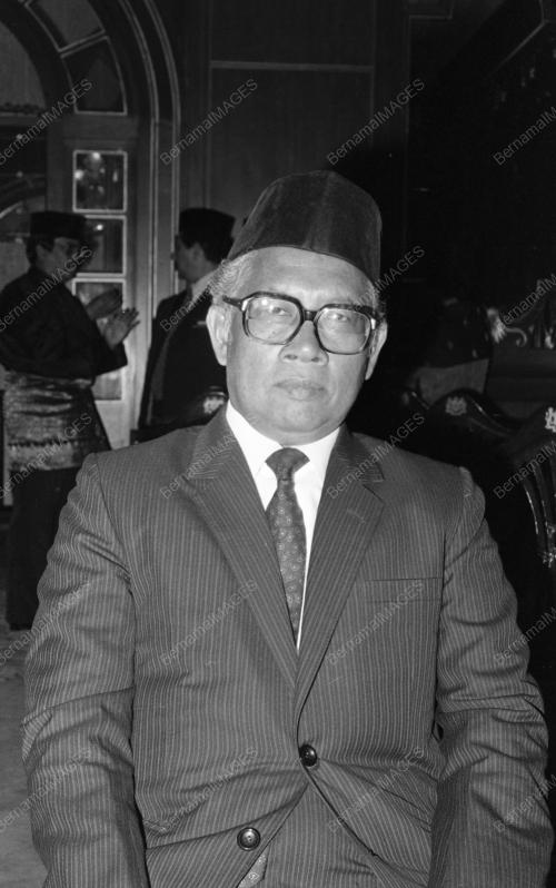 KL01_09032015_KETUA_HAKIM