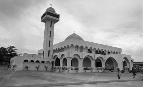 KL01_09032015_RASMI_MASJID001