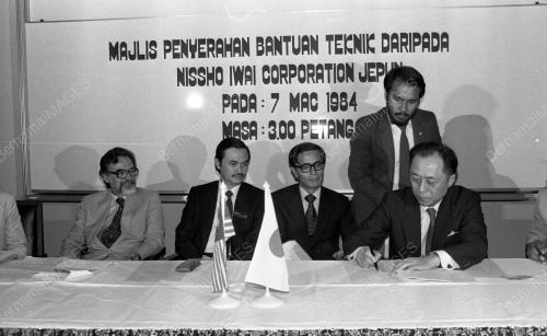 KL01_09032015_TERIMA_CEK