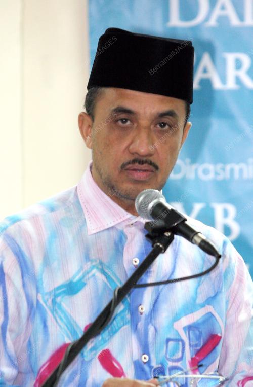 DATUK SERI ZULHASNAN RAFIQUE