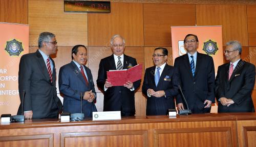 KL01_09042012_PM_MOU