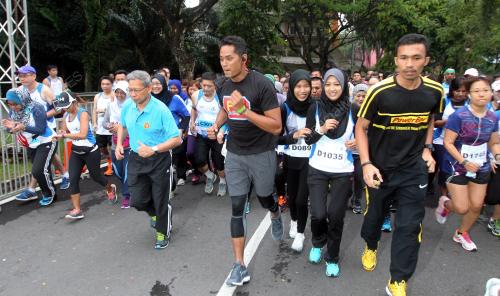 KL01_09082015_LARIAN_ASEAN