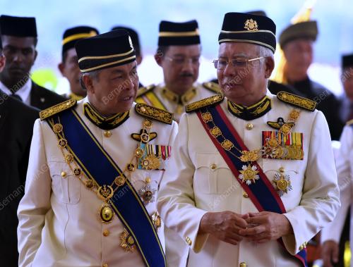 KL01_09092017_AGONG