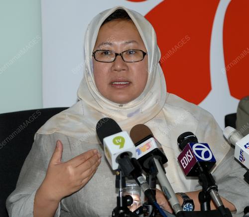 DR JEMILAH MAHMOOD
