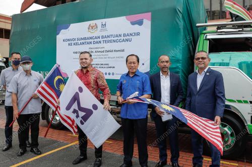 DATUK SERI AHMAD MASLAN