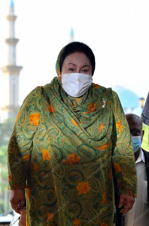 DATIN SERI ROSMAH MANSOR