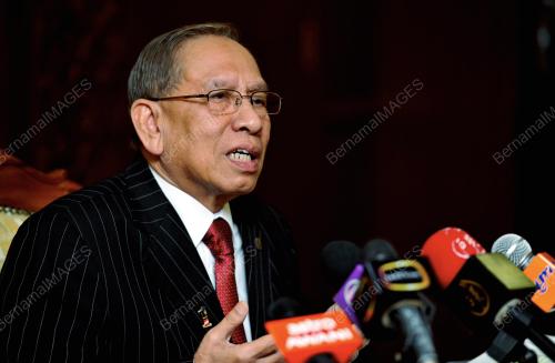 KL01_10042014_PARLIMEN