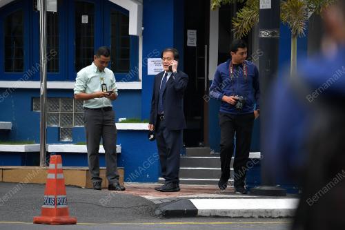 WARTAWAN AL JAZEERA DIPANGGIL KE BUKIT AMAN