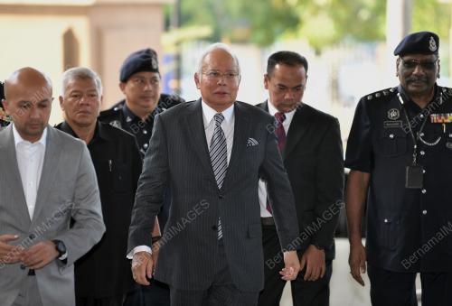 KL01_10082018_NAJIB