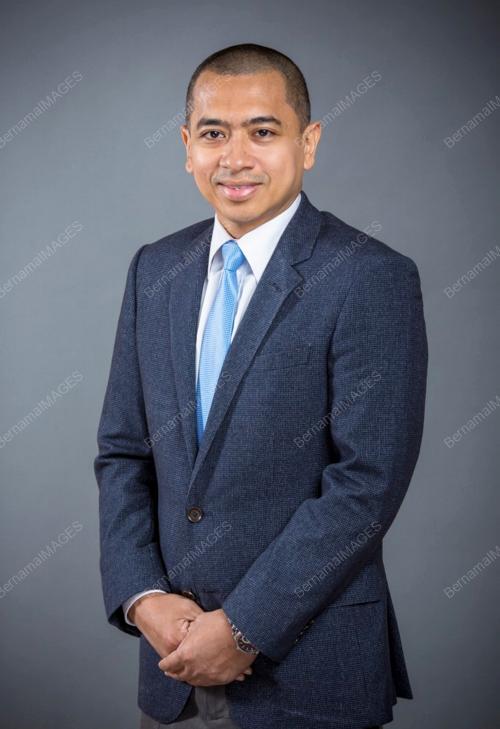 DR BADRULHISHAM BAHADZOR