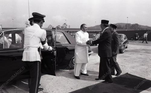 PRESIDEN PAKISTAN JENERAL MUHAMMAD ZIA
