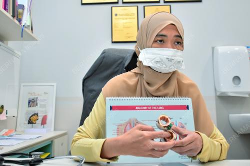 DR NURUL YAQEEN MOHD ESA