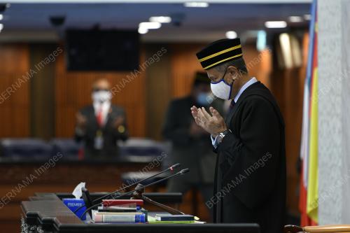 TAN SRI AZHAR AZIZAN HARUN