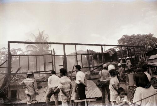 KEBAKARAN 11 BUAH RUMAH SEDERET