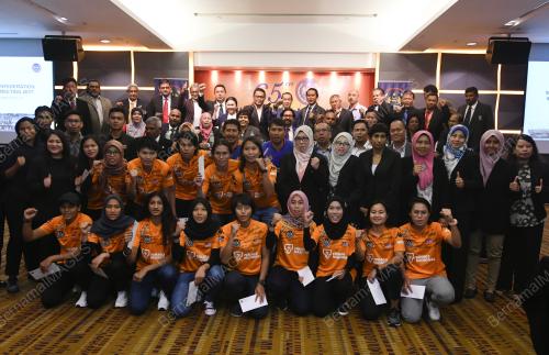 KL01_11082018_HOKI_BN201808095413